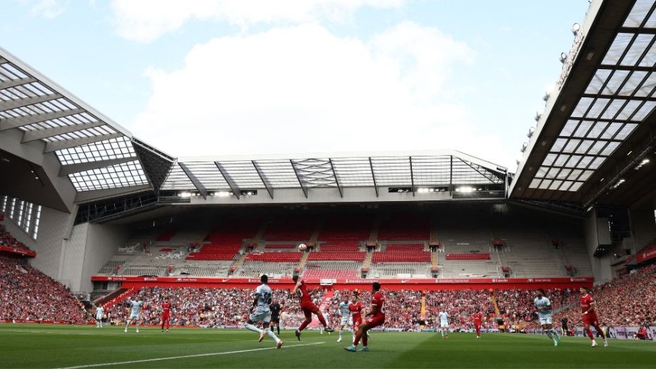 Liverpool_ The Anfield Roar